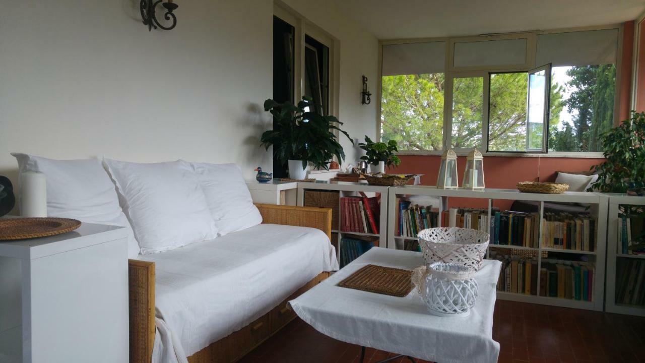 Villa Degli Olmi Allumiere ภายนอก รูปภาพ